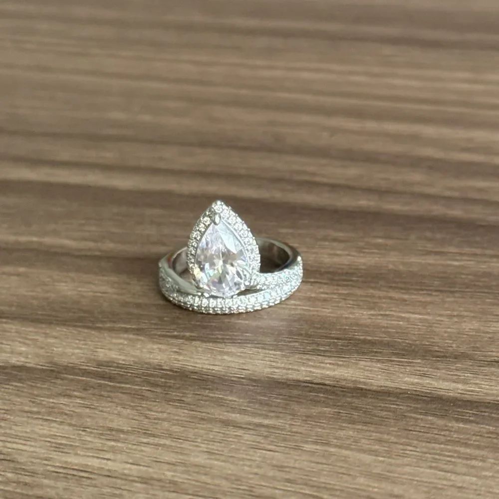 Diamond Ring Q563 - Picture 4 of 6